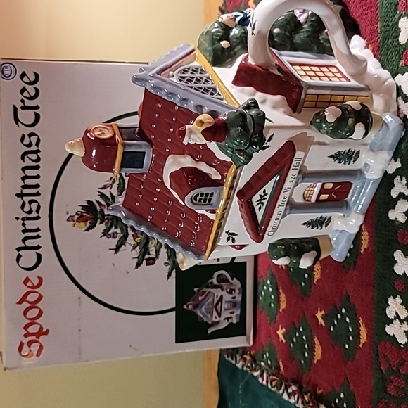 Spode Holiday Vintage Spode Christmas Tree Village Town Hall Teapot
